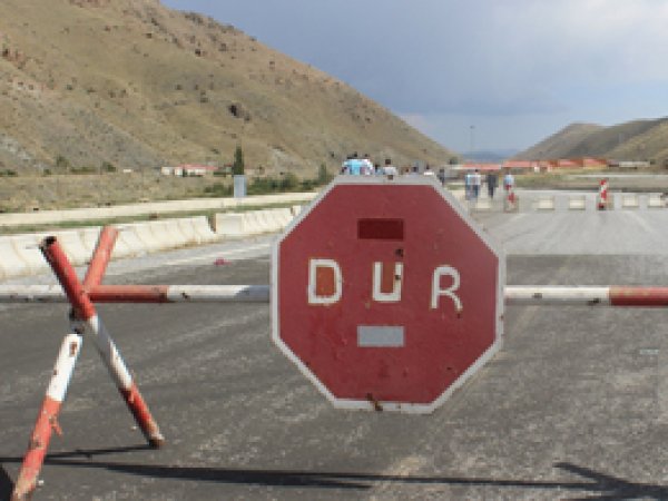 'Sınır Kapısının kapalı olması halkı etkiliyor'