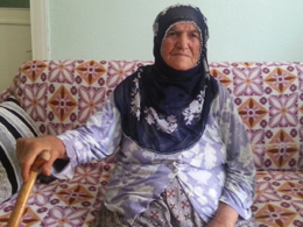 ‘Başbakanın sözünü yerine getirmesini istiyorum’