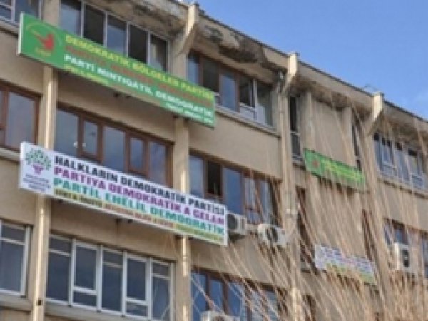 Siirt'te HDP yöneticilerine operasyon: 8 Gözaltı