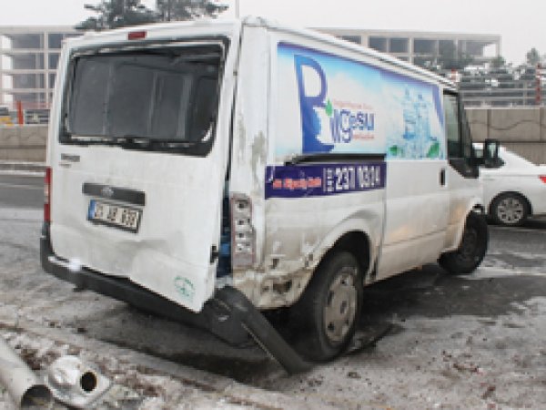 Buzlanma kazayı beraberinde getirdi
