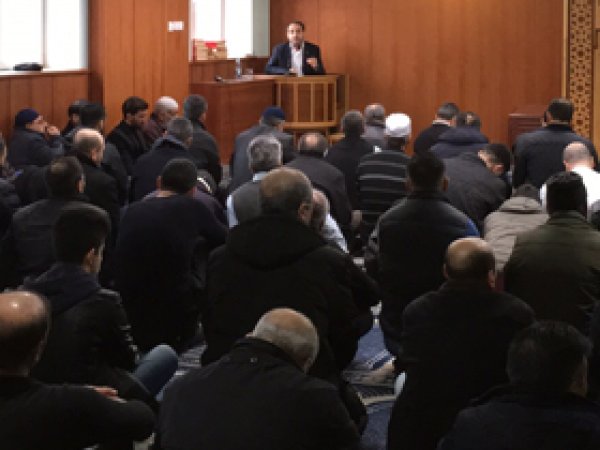 HÜDA PAR'dan Vahdet Camii'ye ziyaret