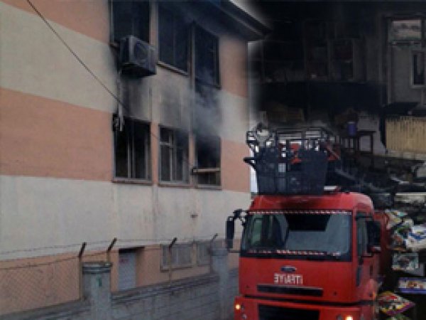 Şırnak'ta bir okul ateşe verildi
