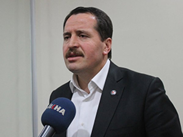 'Cuma namazı kılamama bir garabet idi'