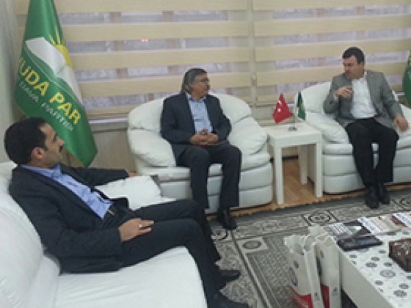 Eğitim Bir Sen'den HÜDA PAR'a ziyaret