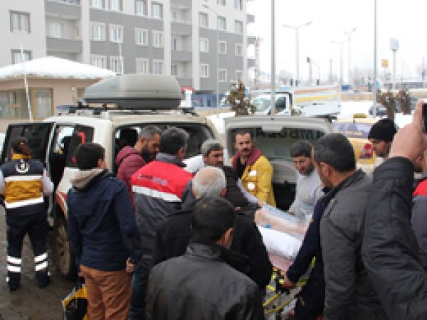 Bingöl'de tünel inşaatında göçük: 3 yaralı