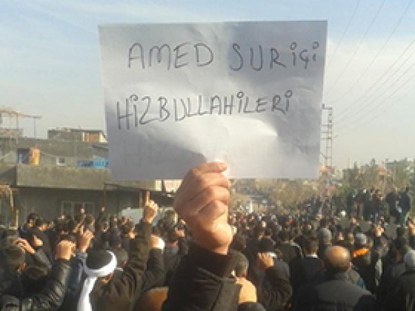 Hizbullahîler Gümüş'e 'Lebbeyk' dedi