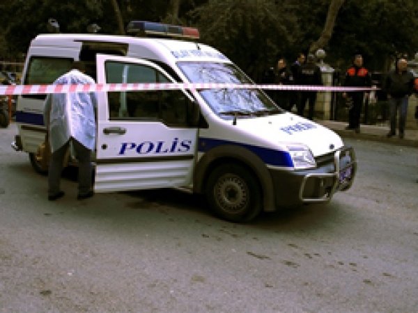 Antalya'da cami bahçesinde patlama