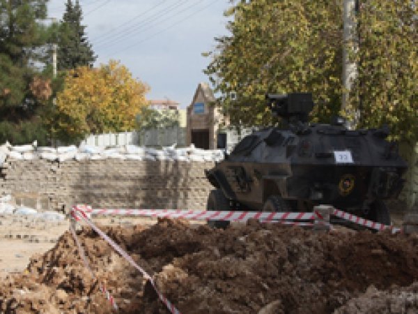 Tünellerden PKK'ya silah desteği
