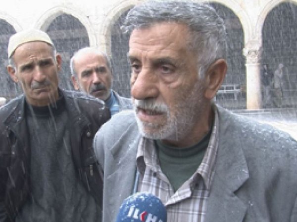 'Savaşlarda bile camilere dokunulmuyor'