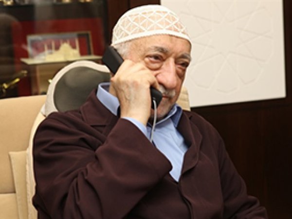 'Gülen, Mason locası ile gizli görüşürdü'