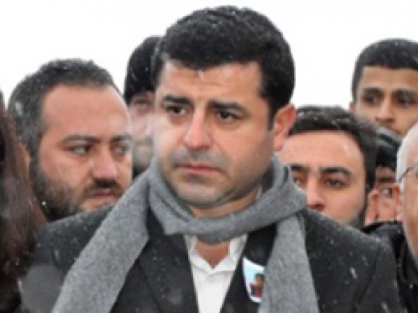 Demirtaş ve Önder mahkemeye sevk edildi