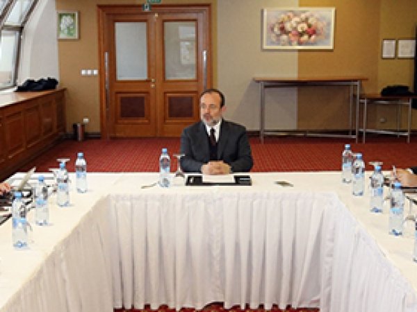 Görmez: FETÖ üç aidiyeti yok etti