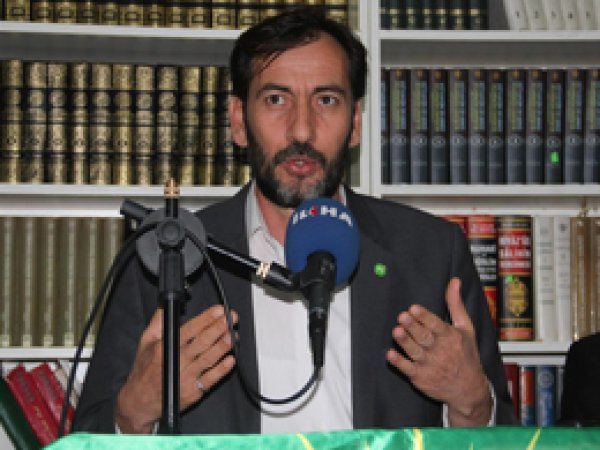 'Oyunuzu HÜDA PAR'a verin' demiyoruz'