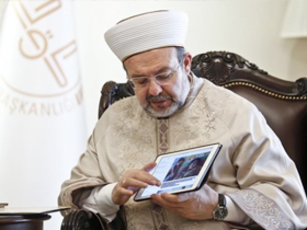 Görmez: Vallahi en mahcubunuz benim