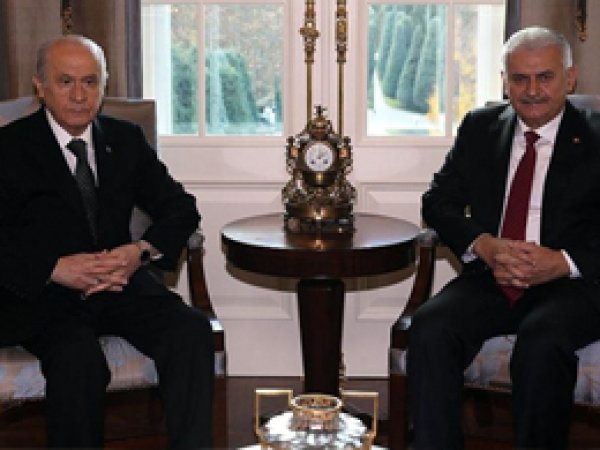 Yıldırım ve Bahçeli Anayasa için görüşecek