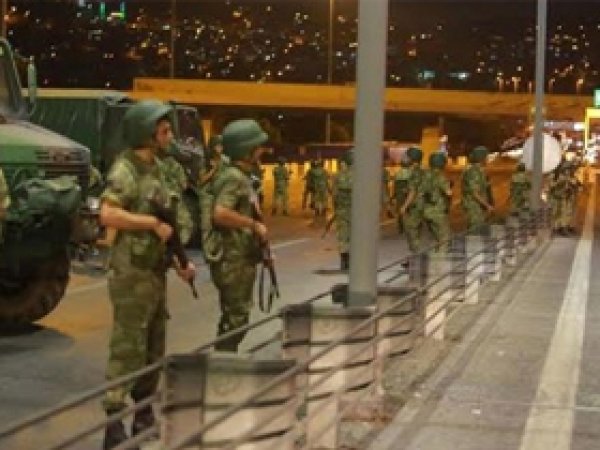 543 askere gözaltı kararı