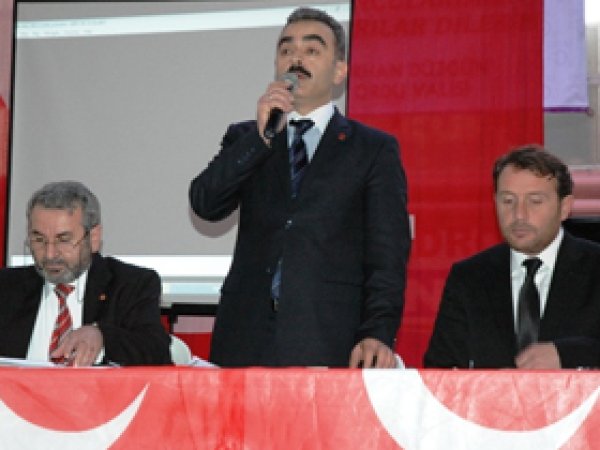 'Türkiye, İran ve Suriye ile işbirliği yapmalı'
