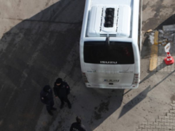 HDP'li belediyeye polis baskını
