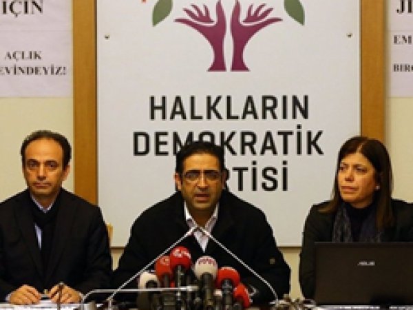 HDP'li vekiller açlık grevine son verdi