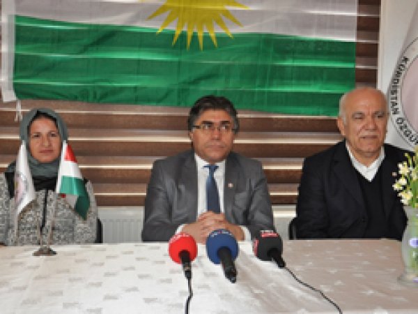 'Kürt meselesi bütün Kürtleri ilgilendirmeli'