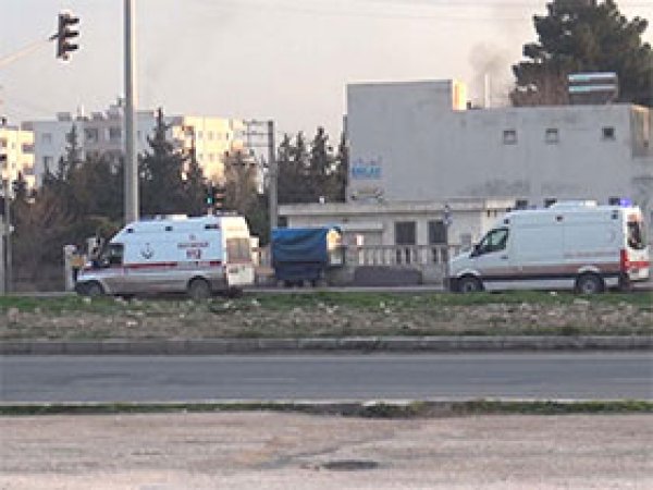 Polis konvoyuna saldırıda 1 çocuk öldü