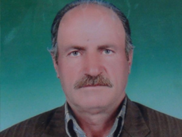 Yaşlı adamı oğulları katletti