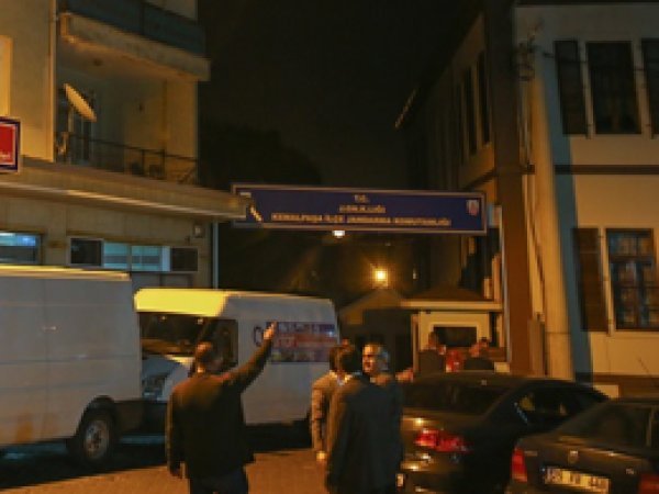 İzmir'de Jandarma Komutanlığı'na saldırı
