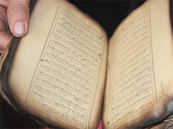 'Komutan kışladaki Kuran'ı yaktırdı'