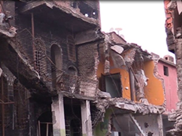 Sur'da 11 kişi daha tahliye edildi