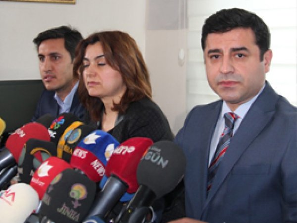Demirtaş itibar edilmeyen çağrısını yeniledi