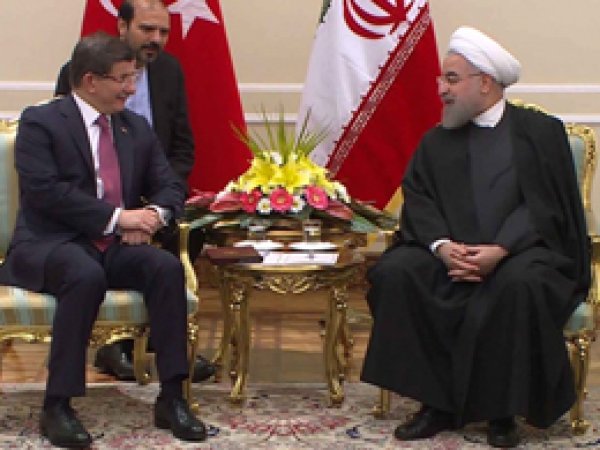 Davutoğlu ile Ruhani görüştü