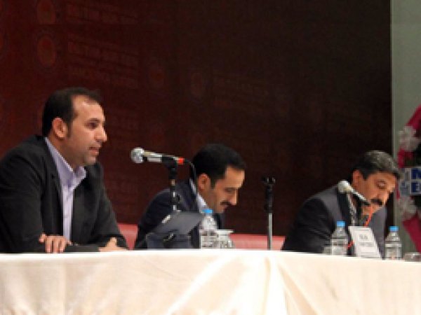 'Sorunları çözmeyen bir anayasa yeni olamaz'