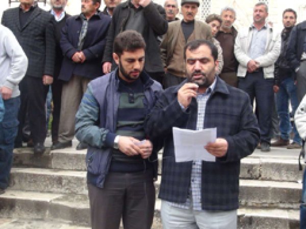 "Bu halk İslam'a ve Peygamberine âşıktır"