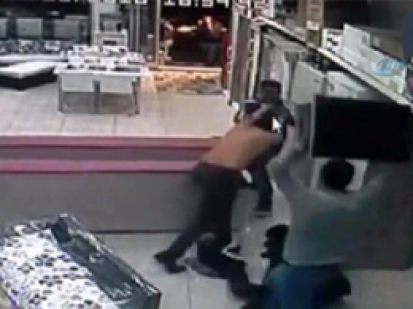 Haraç almaya geldiler dayak yediler