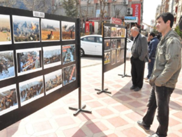 'Mustazaflar'ın resimleri sergilenecek