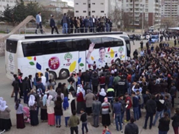 Demirtaş Silvan'da umduğunu bulamadı