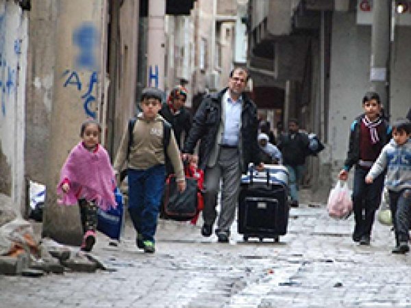 PKK'lılardan Bağlar halkına ölüm tehdidi