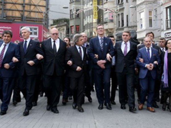Ankara'da yürümek akıllarına geldi mi?