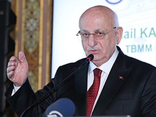 Laiklik yeni anayasada olmamalı