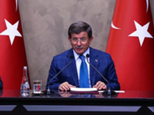 Davutoğlu MYK sonrası açıklama yapacak