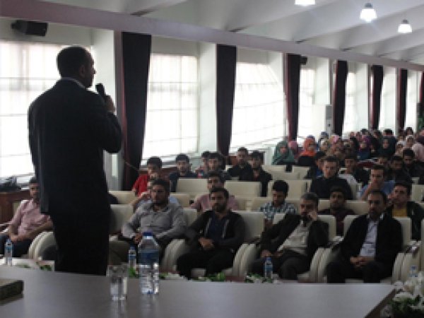 Gümüşhana'de Yusuf'un üç gömleği semineri