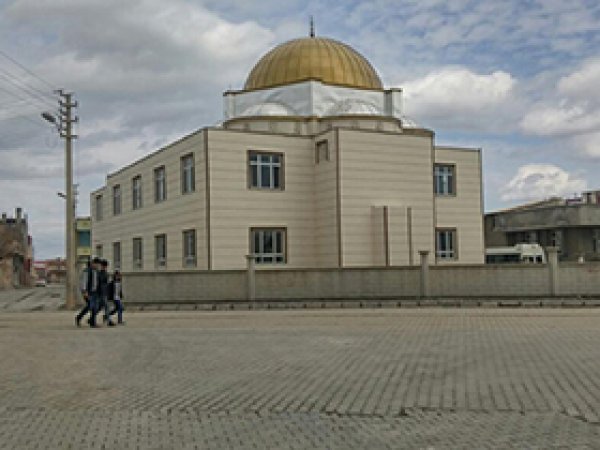Hz Eyüp Camii yardım bekliyor