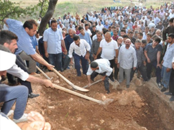 Salih Kaya memleketinde toprağa verildi