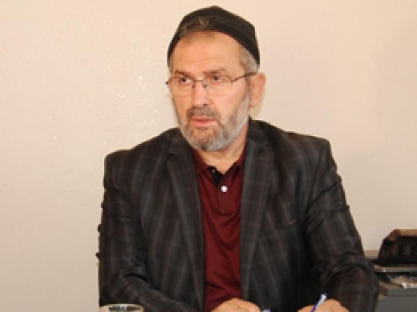 “Müslüman bayan, tesettürüyle örnektir" 