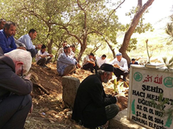 Mehmet Uğurtay mezarı başında anıldı