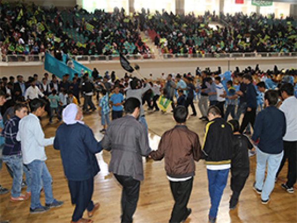 HÜDA PAR'ın Fetih programına yoğun ilgi