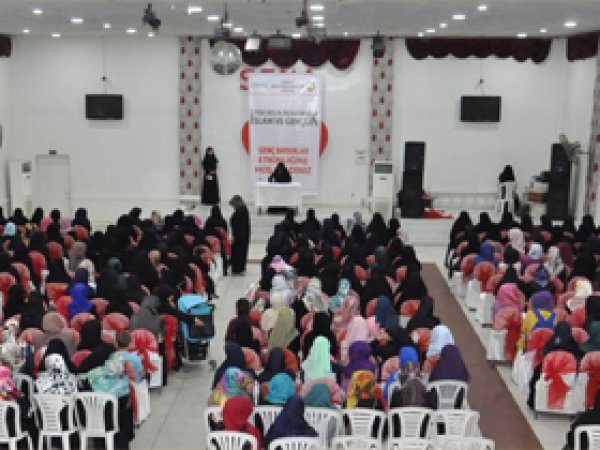 Batman'da 'İslam ve Gençlik' semineri