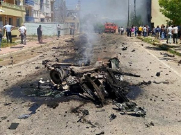 Tunceli'de patlama: 3'ü ağır 9 yaralı