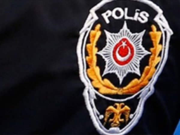 17 polis meslekten ihraç edildi
