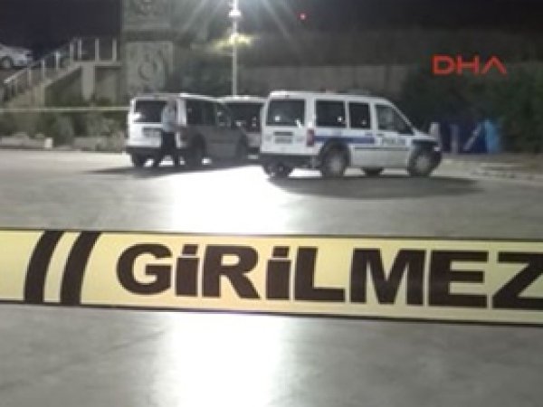 İzmir yol verme kavgası kanlı bitti: 2 ölü